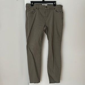 Green jeans, vineyard vines size 14